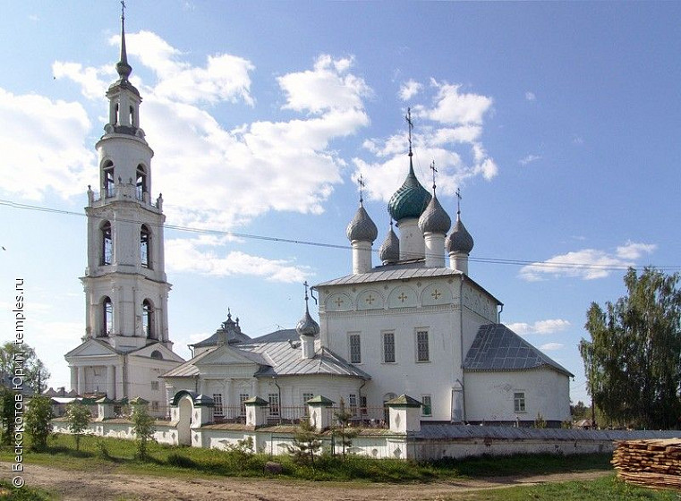 Церковь Успения Пресвятой Богородицы  в Успенской Тетеринской пустыни (Костромская обл.)