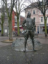 Памятник Петру Великому в Антверпене (Peter de Grote Standbeeld)