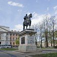 Памятник Петру I у Михайловского (Инженерного) замка (С-Петербург)