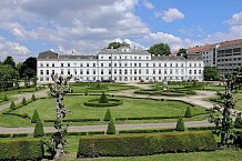 Дворец и парк Аугартен (Palais und Park Augarten)